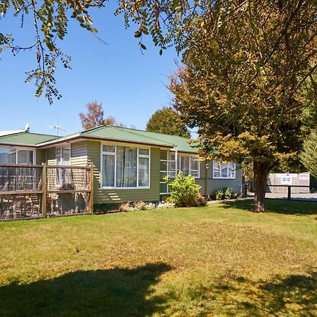 Accommodation Fiordland -The Three Bedroom House At 226A Milford Road Te Anau Luaran gambar