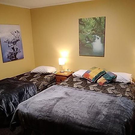 Accommodation Fiordland -The Three Bedroom House At 226A Milford Road Te Anau Luaran gambar