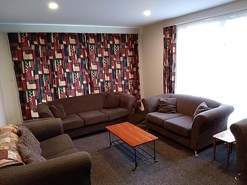 Accommodation Fiordland -The Three Bedroom House At 226A Milford Road Te Anau Luaran gambar