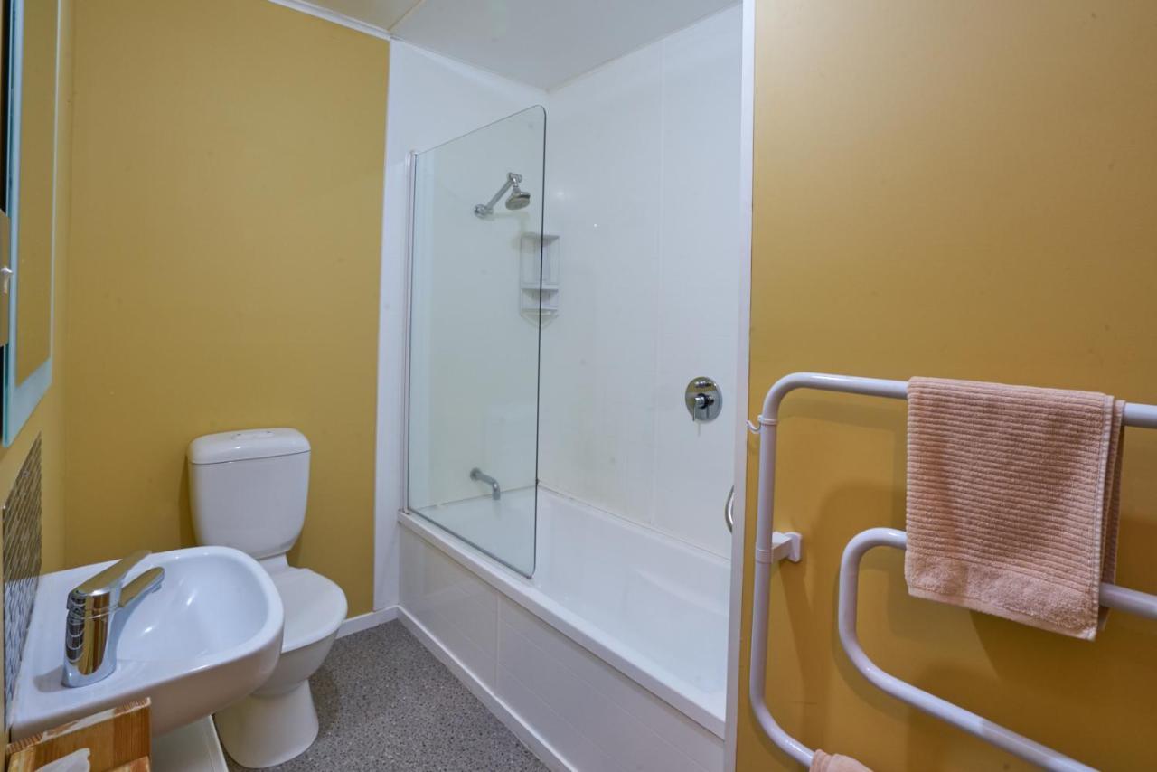Accommodation Fiordland -The Three Bedroom House At 226A Milford Road Te Anau Luaran gambar