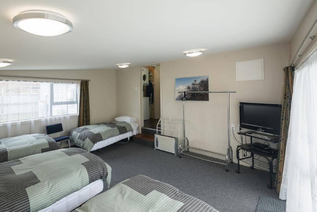 Accommodation Fiordland -The Three Bedroom House At 226A Milford Road Te Anau Luaran gambar
