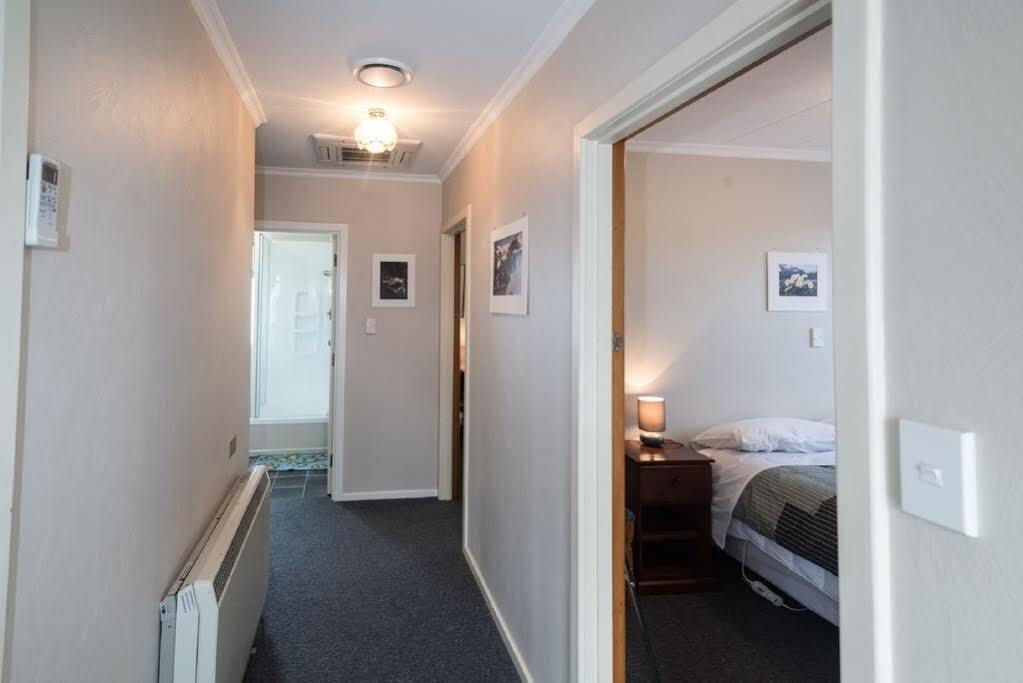 Accommodation Fiordland -The Three Bedroom House At 226A Milford Road Te Anau Luaran gambar